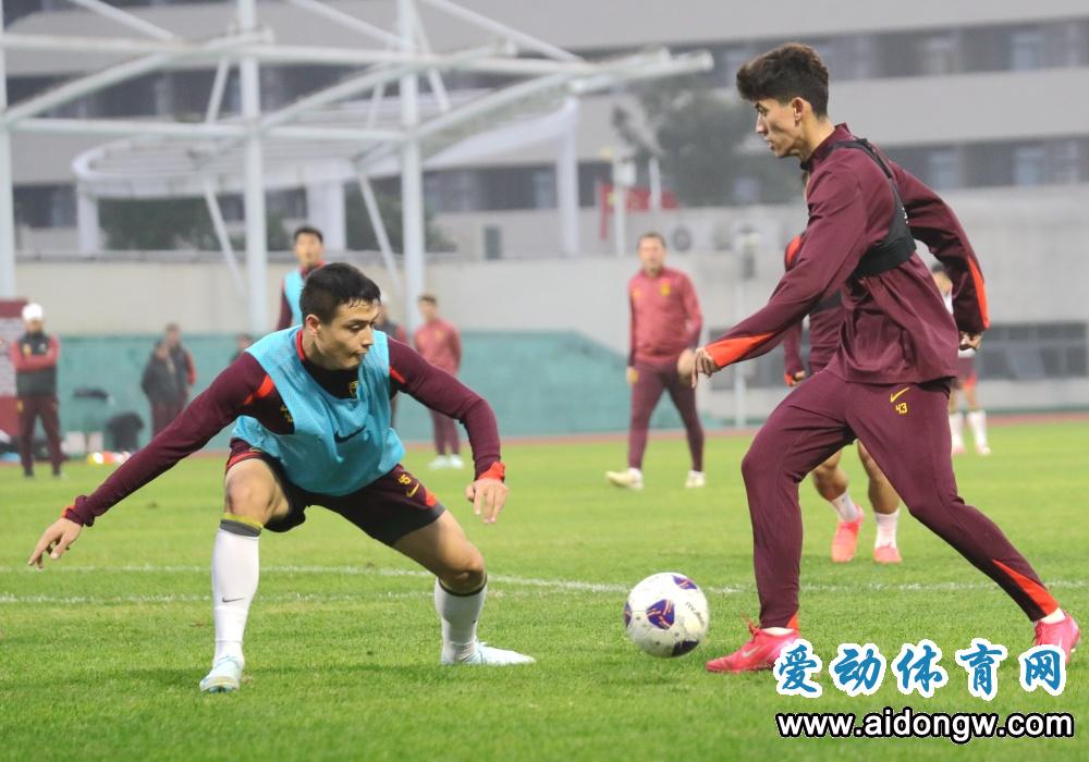 杨旭首发多